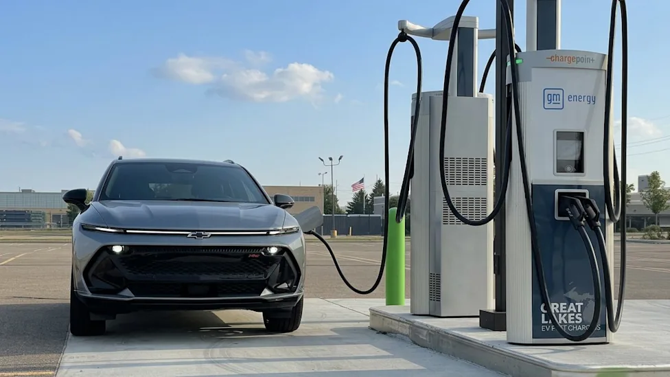 Aplikasi GM Energy Pass Gandeng ChargePoint Mudahkan Pengisian Mobil Listrik