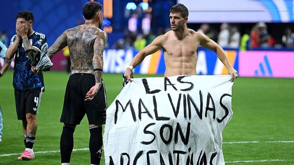 L'Argentine risque une sanction de la FIFA pour un drapeau politique
