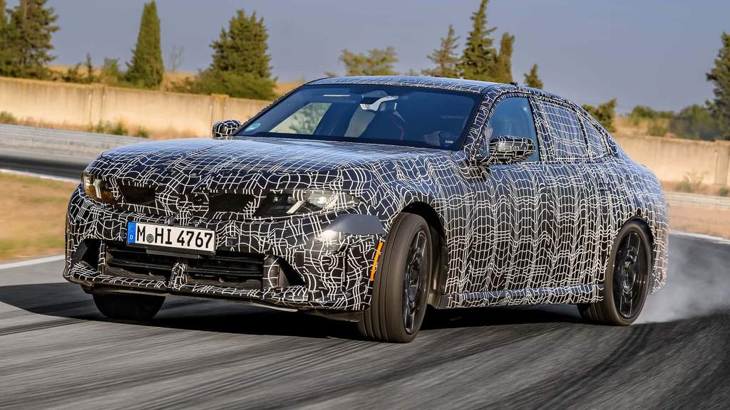 BMW 3 Series Terbaru Hadirkan Varian M350 xDrive Bertenaga 443 HP