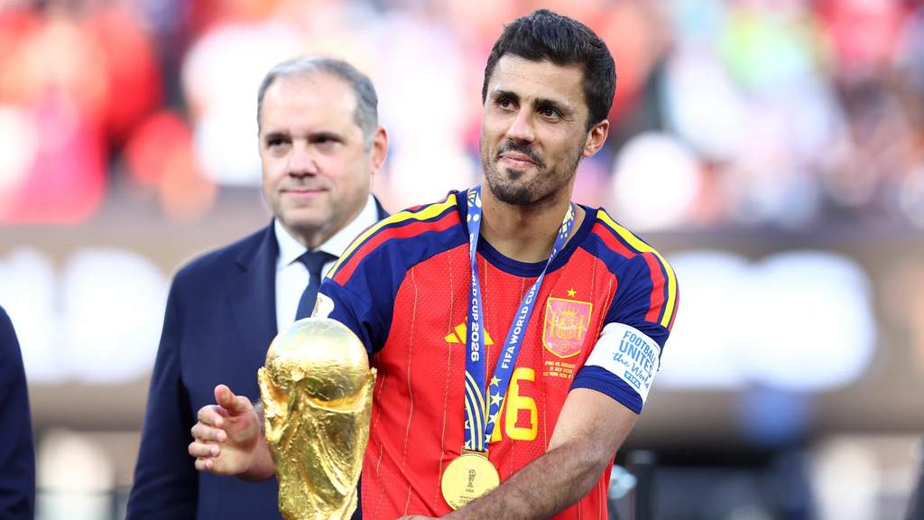 Bursa Transfer Pemain: Barcelona Kejar Rodri hingga PSG Rekrut Godts