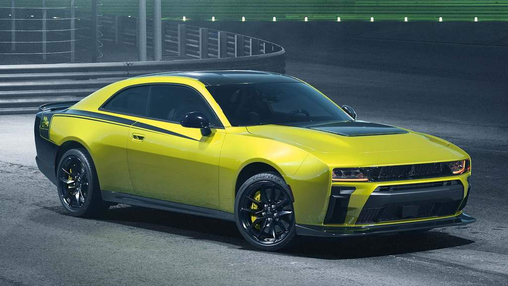 Tampilan eksterior mobil sport Dodge Charger Super Bee 2027 berwarna kuning hijau