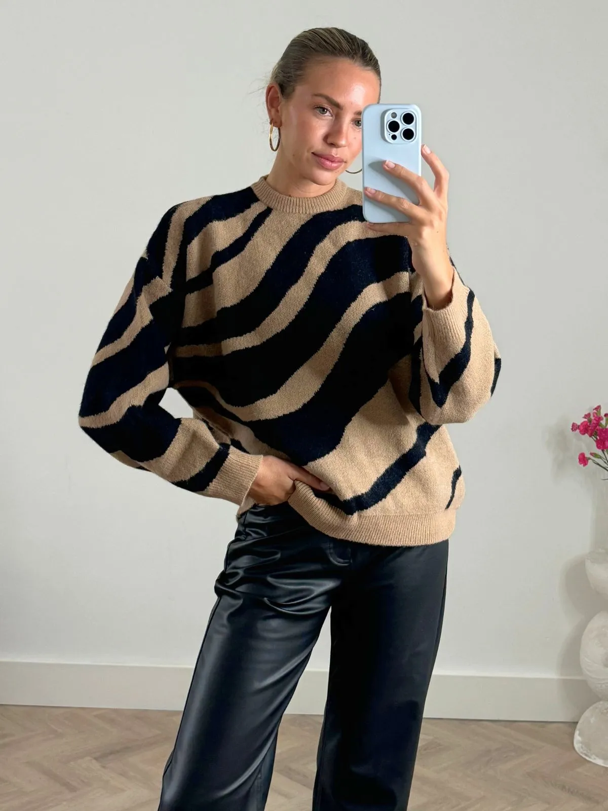 Dylan Zebra Print Jumper warna netral koleksi Joy368