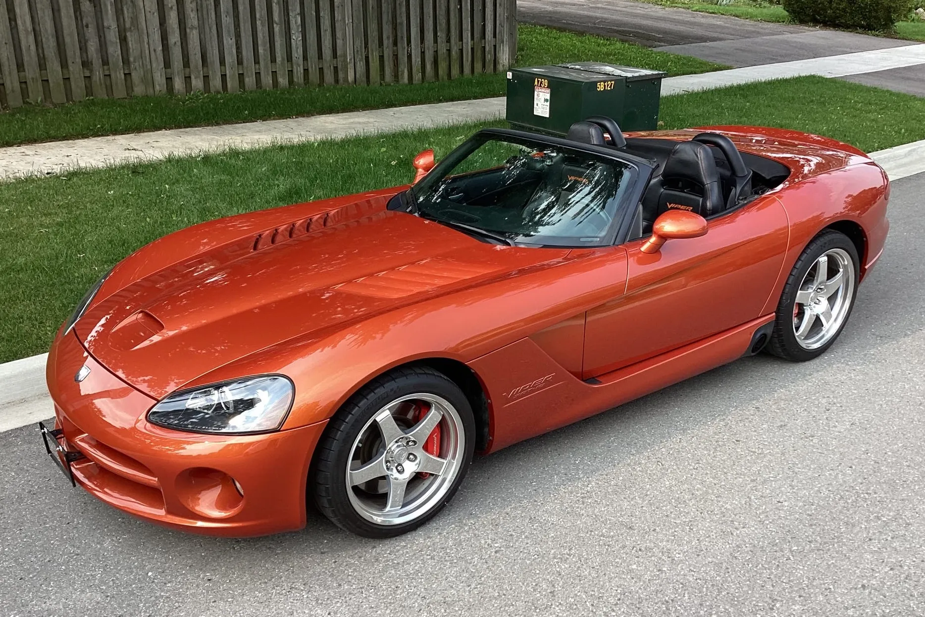 Rare 2005 Dodge Viper SRT-10 Roadster Copperhead Edition listed for auction on Bring a Trailer