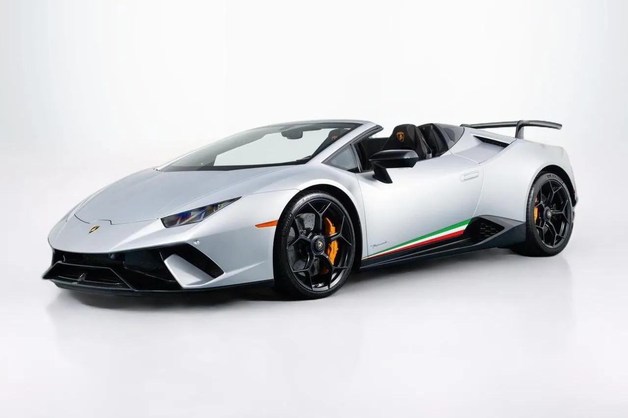2018 Lamborghini Huracan Performante Spyder listed for auction with 11k miles