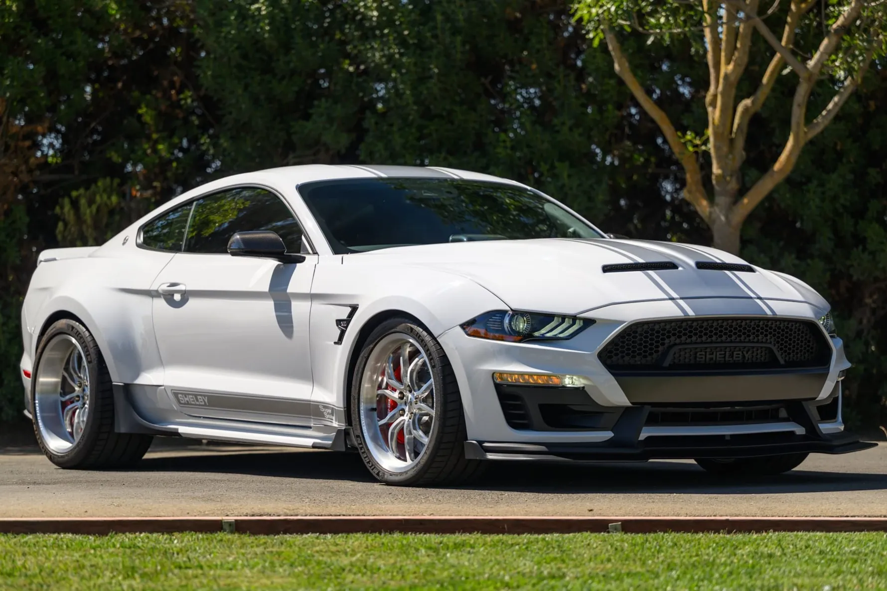 White 2019 Ford Mustang Shelby Super Snake Widebody Coupe listed for auction on Bring a Trailer