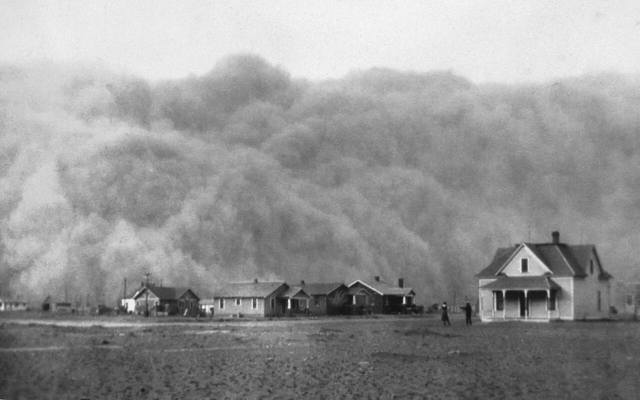 Severe dust storms and air pollution threaten millions of residents across Iran and the Middle East