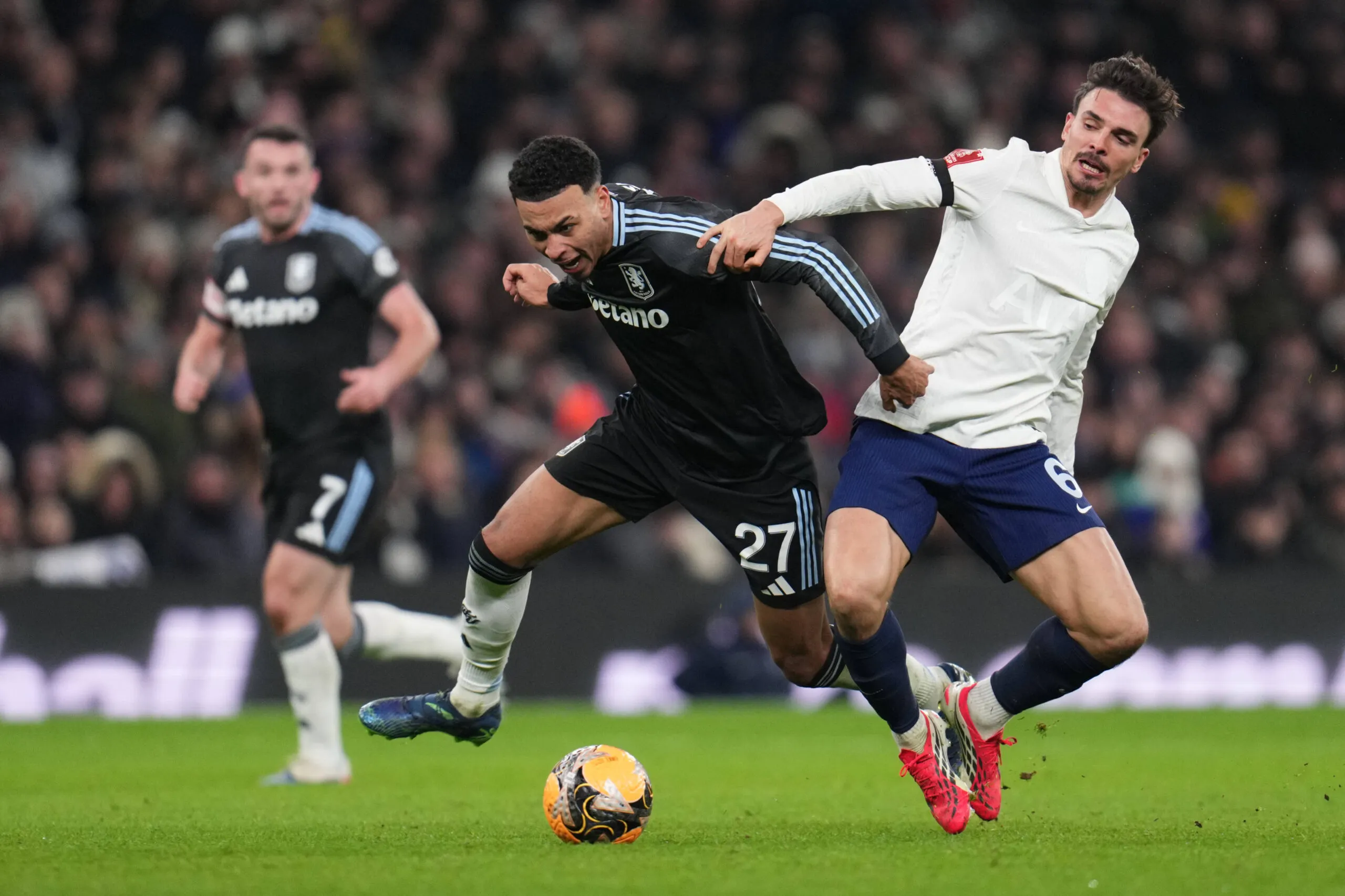 Joao Palhinha pushes for Portugal World Cup spot after stellar Tottenham Hotspur form