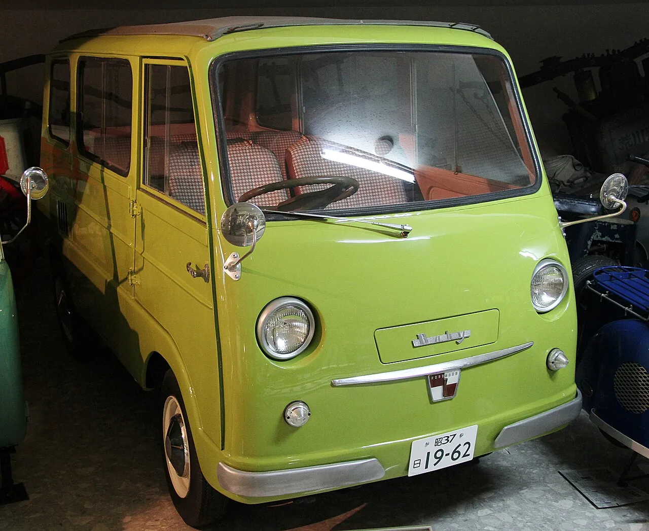 Kurogane Baby microvan profile and history in post-war Japan