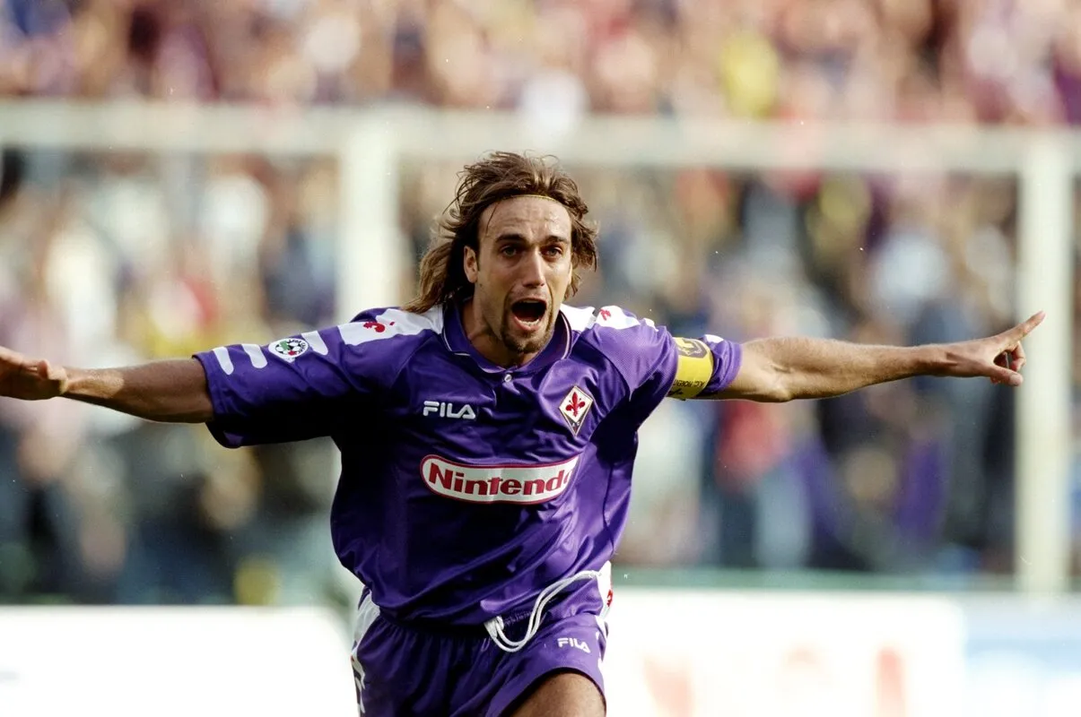 Football legends gather in Florence for Fiorentina centenary match celebration