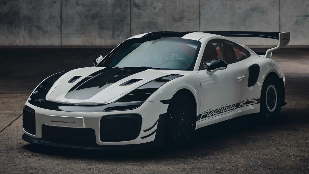 Porsche reveals stunning one-off 911 Flachbau RS reviving iconic slantnose design