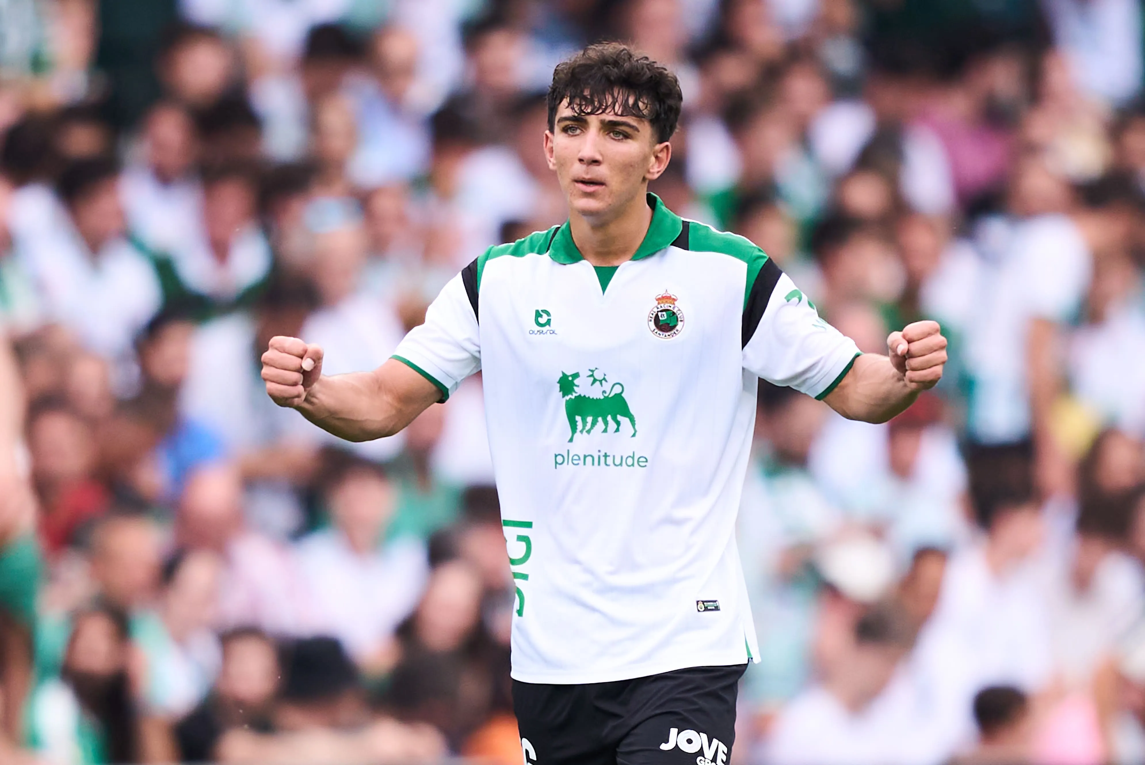 Sergio Martinez signs contract with Real Madrid in the summer transfer window