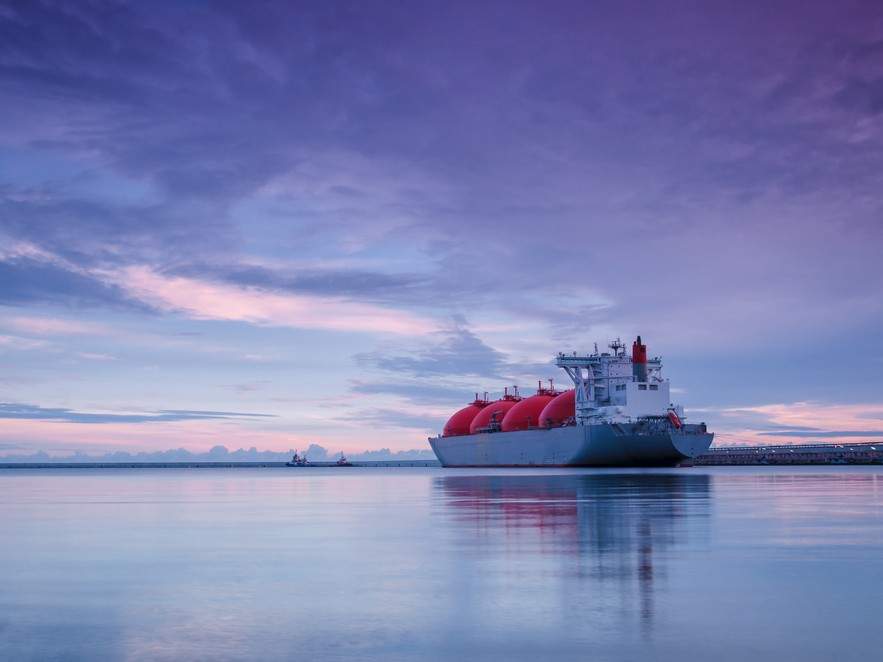 Harga Gas Alam Cair Asia Melonjak Imbas Krisis Selat Hormuz