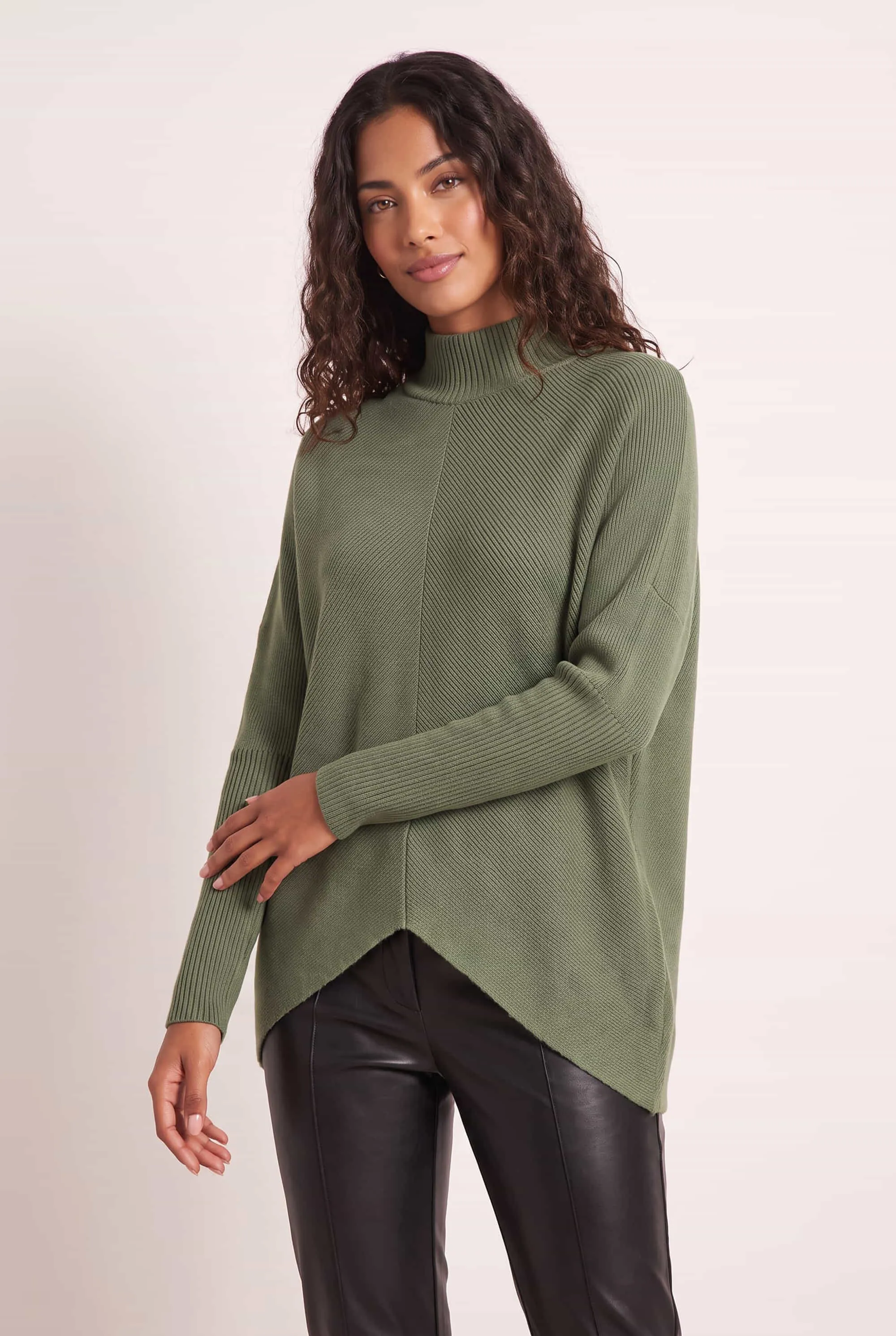 Hope Knitted High Neck Jumper Khaki stylish koleksi dari Joy368
