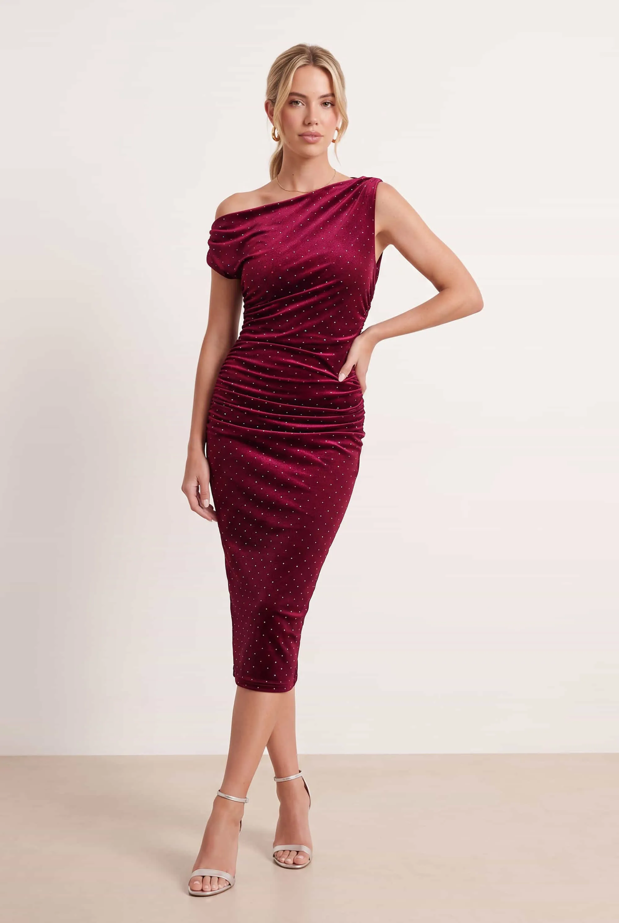Hotfix Velvet Asymmetric Dress burgundy elegan dari Joy368