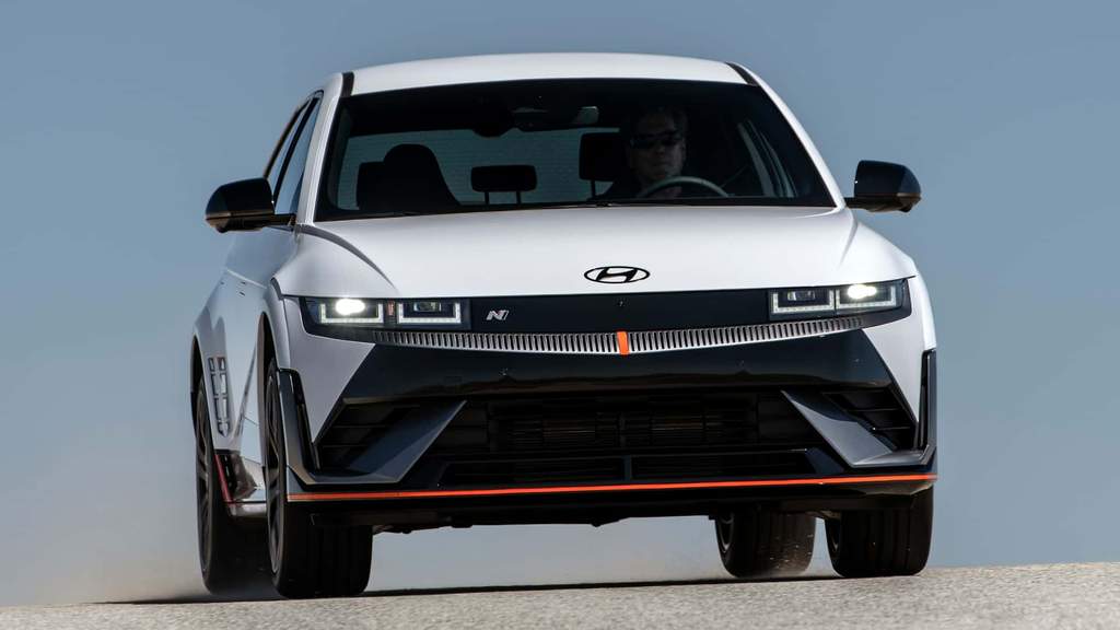 Hyundai Pangkas Harga Mobil Listrik Kencang Ioniq 5 N