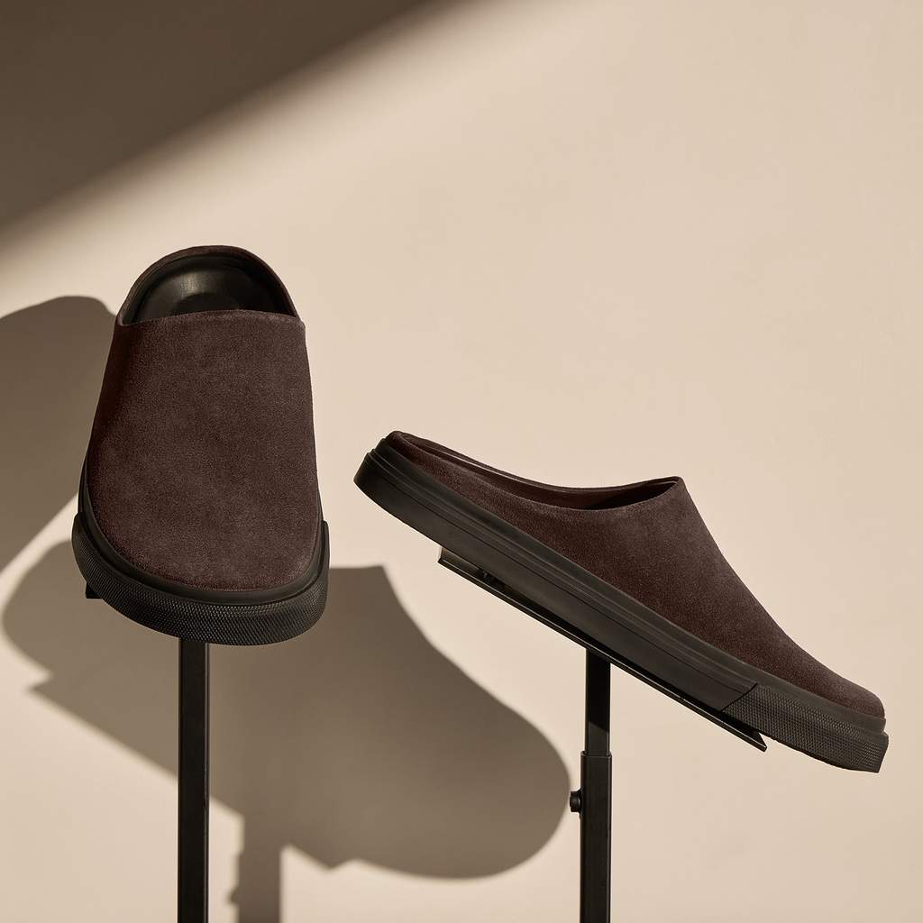 James Perse Men's Suede Clog - Cafe
