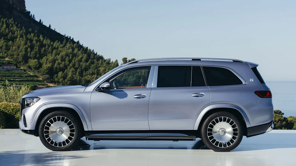 Mercedes Maybach GLS 680 Meluncur Lebih Bertenaga dan Mewah