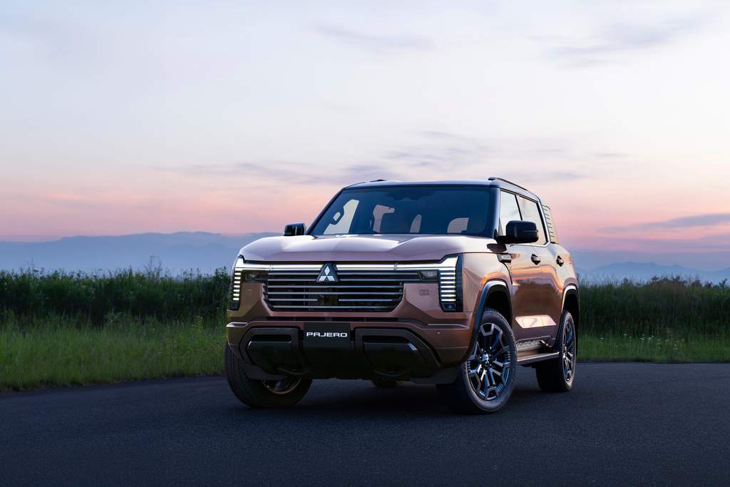 Mitsubishi Reveals New Body-on-Frame Pajero SUV