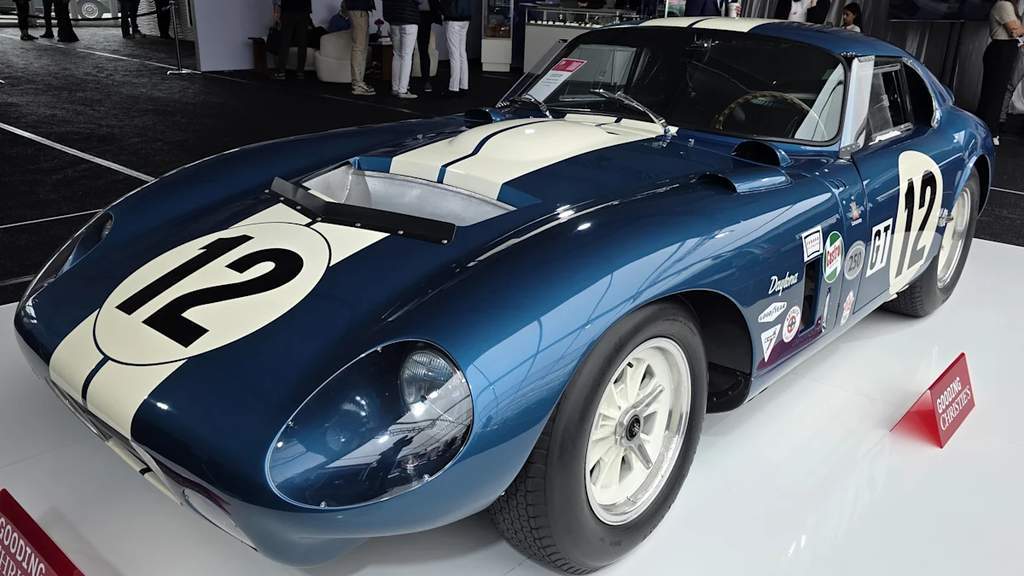 Voitures de collection exposées lors de la Monterey Car Week 2026.