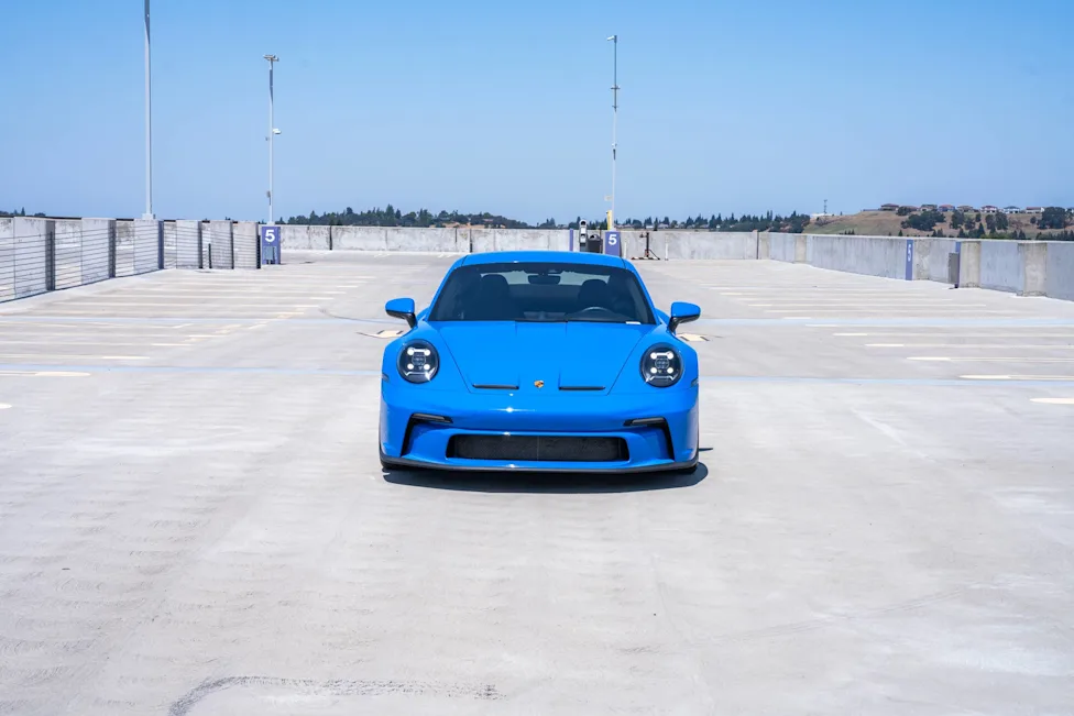 Porsche 911 GT3 Touring Langka Warna Arrow Blue Dijual Murah