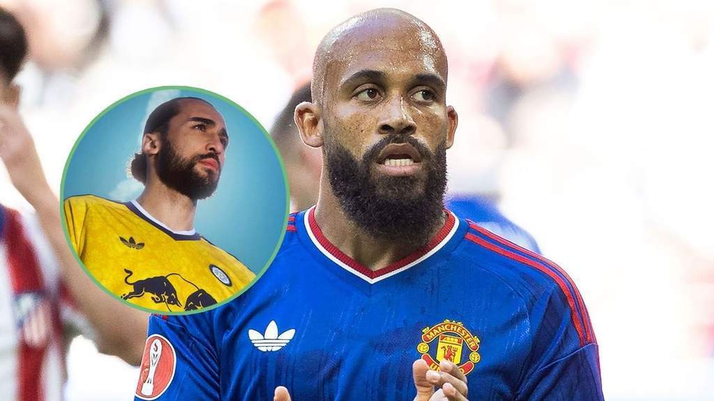 Plusieurs joueurs de football posent avec les nouveaux maillots extérieurs de Premier League.