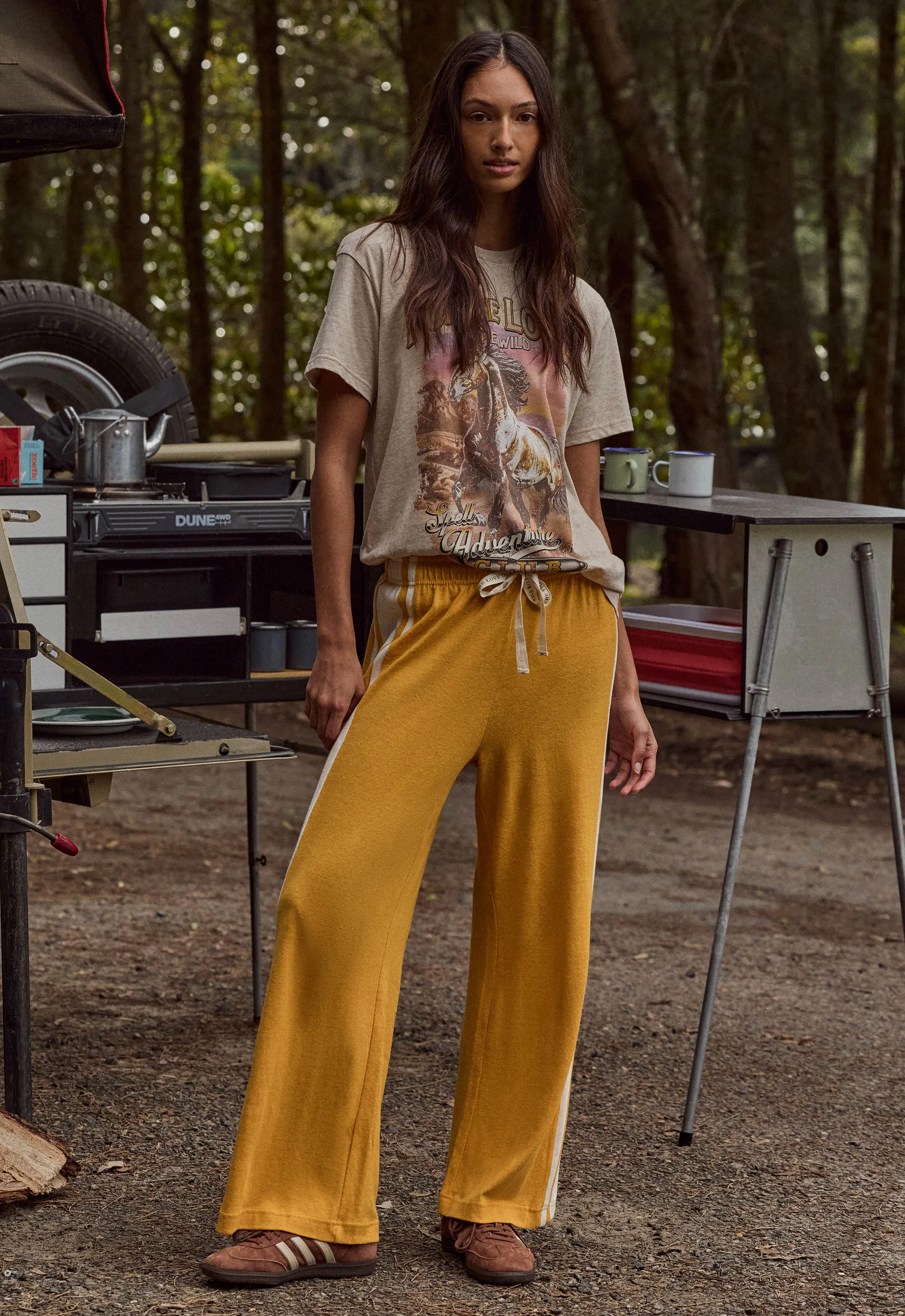 Trailblazer Track Pant Vintage Cream dari Joy368